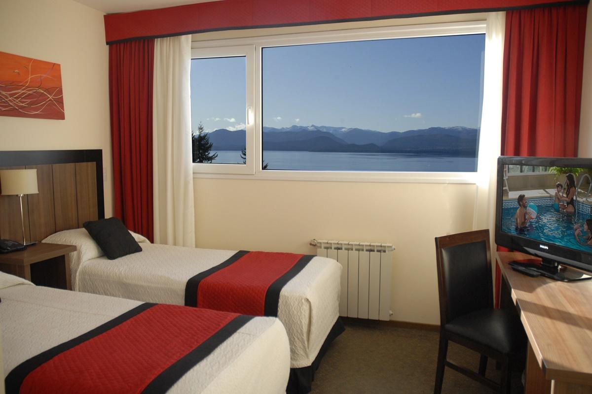 Huinid Pioneros Hotel Bariloche Buitenkant foto