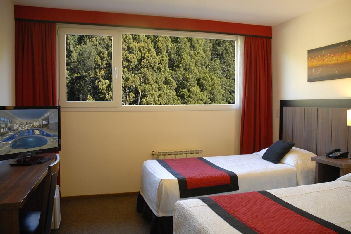 Huinid Pioneros Hotel Bariloche Buitenkant foto