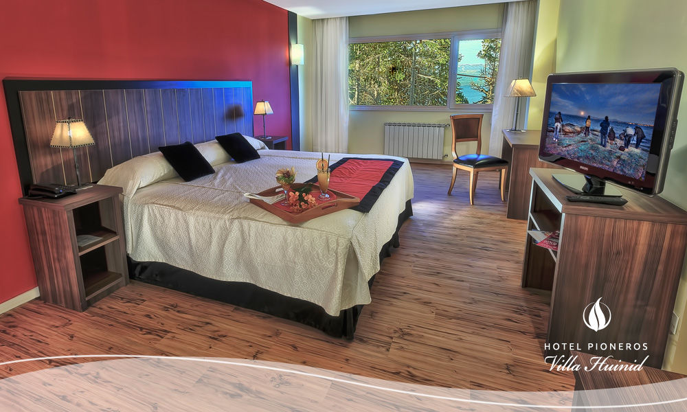Huinid Pioneros Hotel Bariloche Buitenkant foto